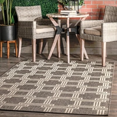 NuLOOM Malaya Greek Trellis Indoor/Outdoor Patio Area Rug 3 NuLOOM Malaya Greek Trellis Indoor/Outdoor Patio Area Rug