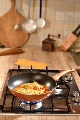 RAVELLI Italia Linea 20 Non-Stick Wok Stir Fry Pan, 11-inch 5 RAVELLI Italia Linea 20 Non-Stick Wok Stir Fry Pan, 11-inch - Image 3