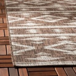 Courtyard CY8863 Power Loomed Indoor/Outdoor Area Rug - Safavieh