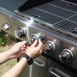 Captiva Designs E02GR001 Stainless Steel 4-Burner Propane Gas Grill With Side Burner And Side Tables -Garden Furniture Discounts GUEST 5e0f25c7 cd68 4994 9908 6a4497019563